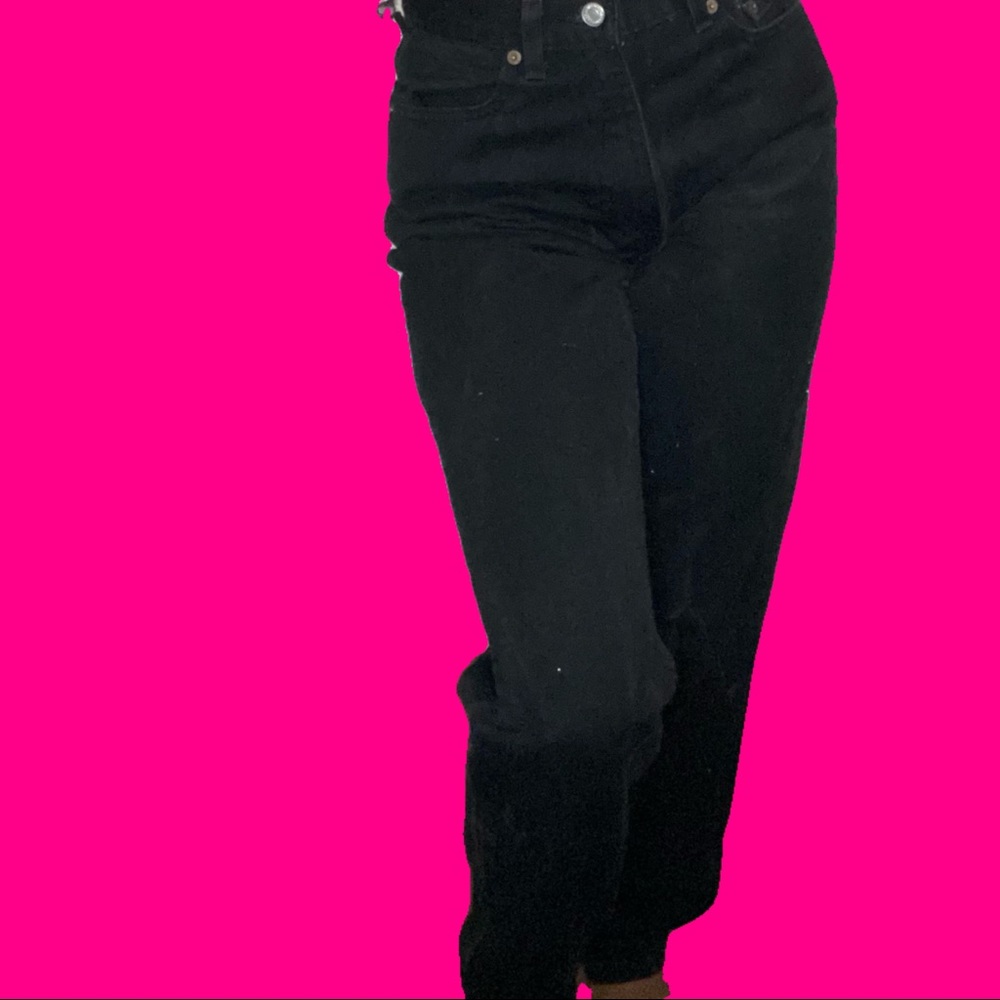High waisted black denim Levi’s 512 vintage